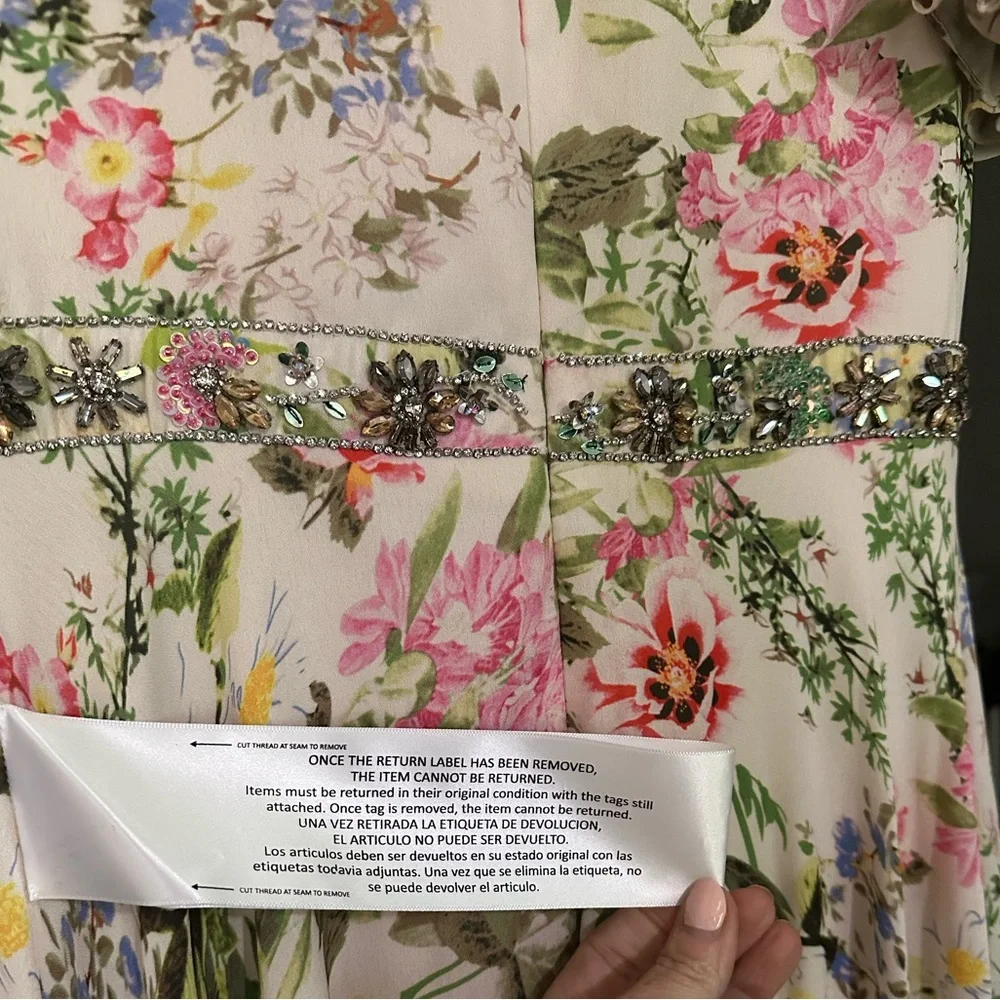 NWT MAC DUGGAL FLORAL V-NECK PLEATED MAXI DRESS Size 4 - Picture 8 of 15